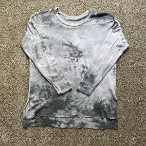 AE Size M Long Sleve